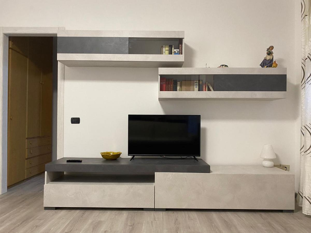 Rho Fiera Apartment Exterior photo